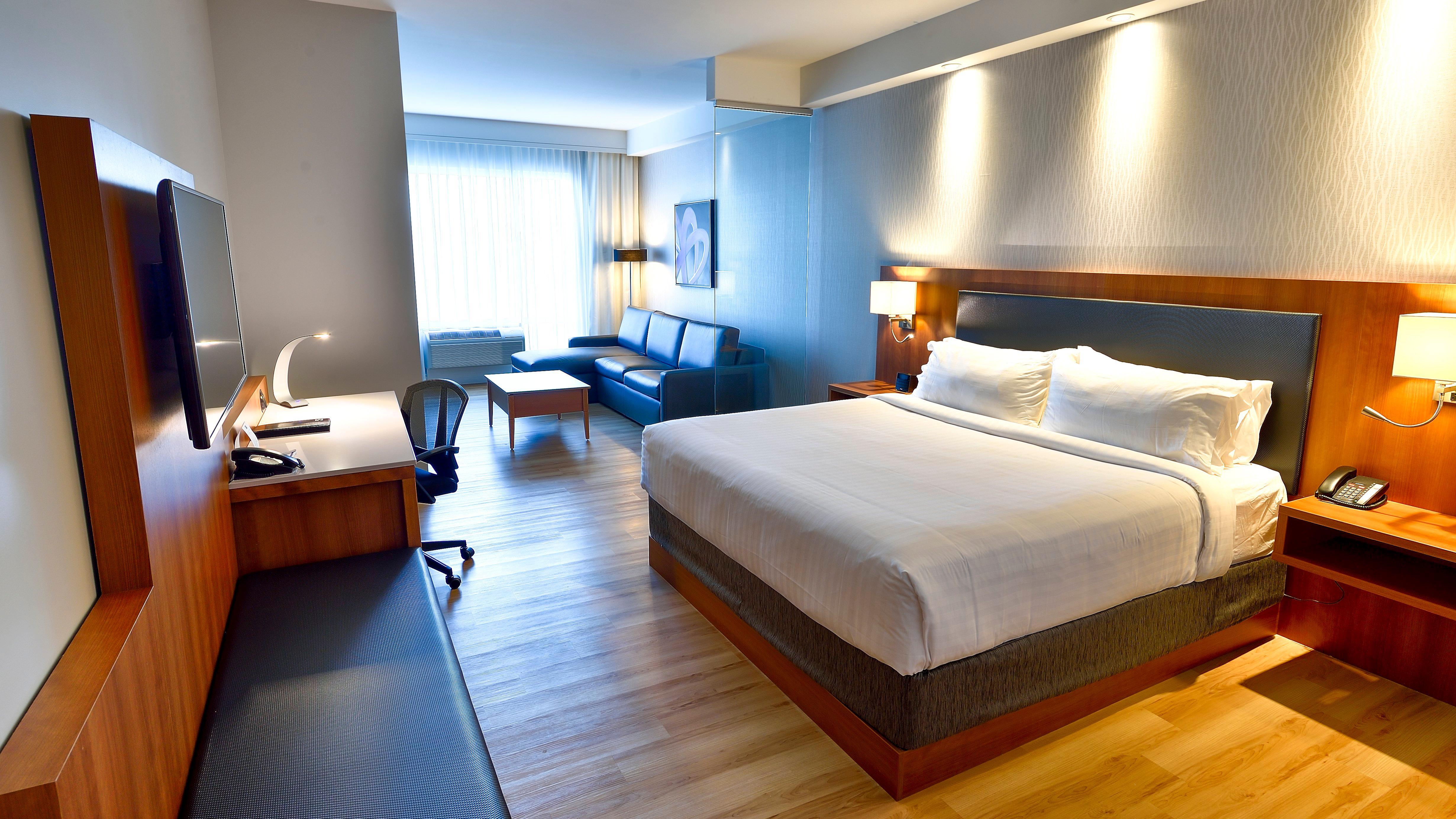 Express & By Ihg