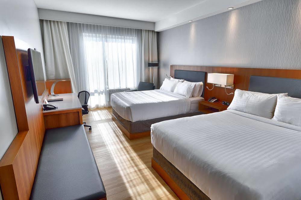 Hotel Express & By Ihg Vaudreuil-Dorion